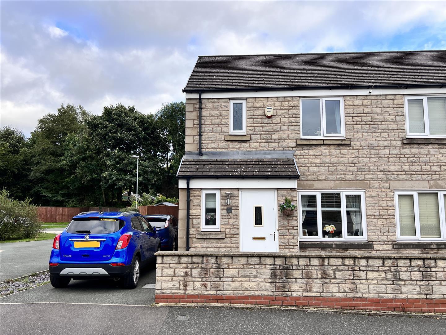 Cypress Oaks, Stalybridge Home Estate Agents